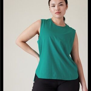 Athleta Effortless Tank in Emerald Green Sz L